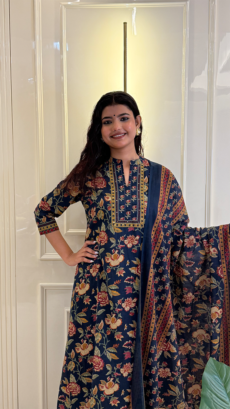 A line Bagru Print Blue