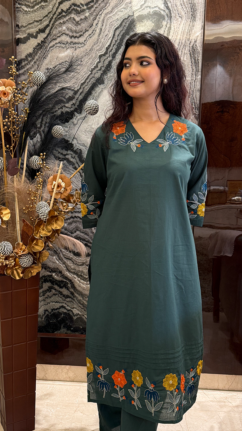 Dark Green Flower Set