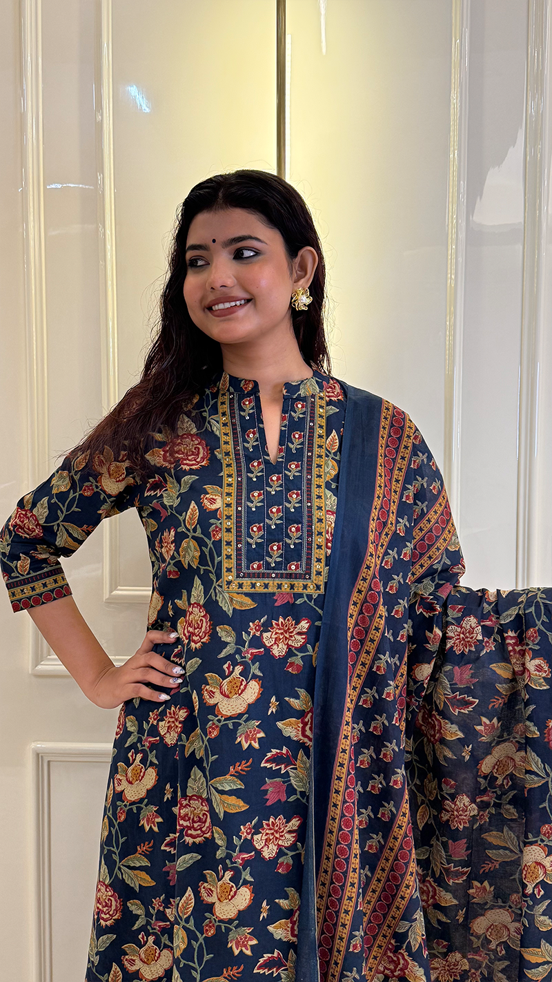 A line Bagru Print Blue