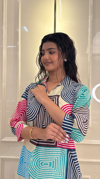 Geomatric Unicorn Aline Kurti Set