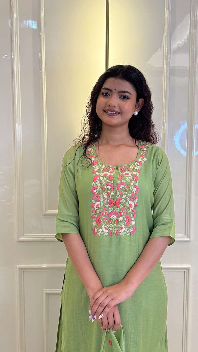 Green Knot Work Dupatta Set