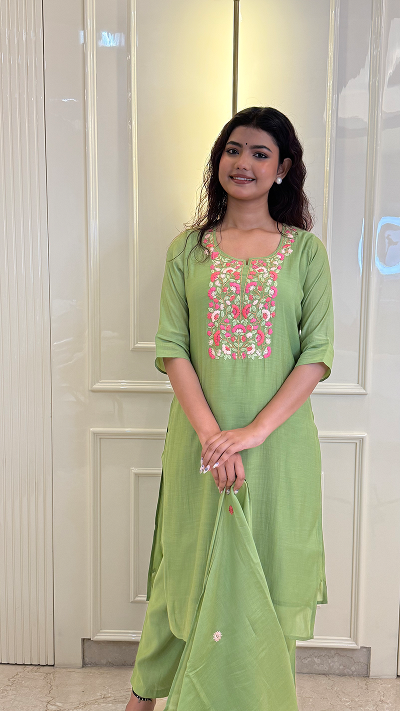 Green Knot Work Dupatta Set