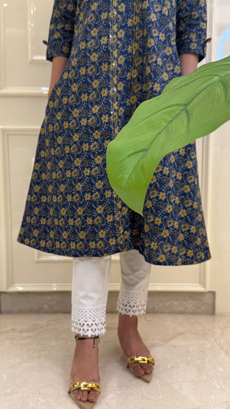 Leaf Lace Pant