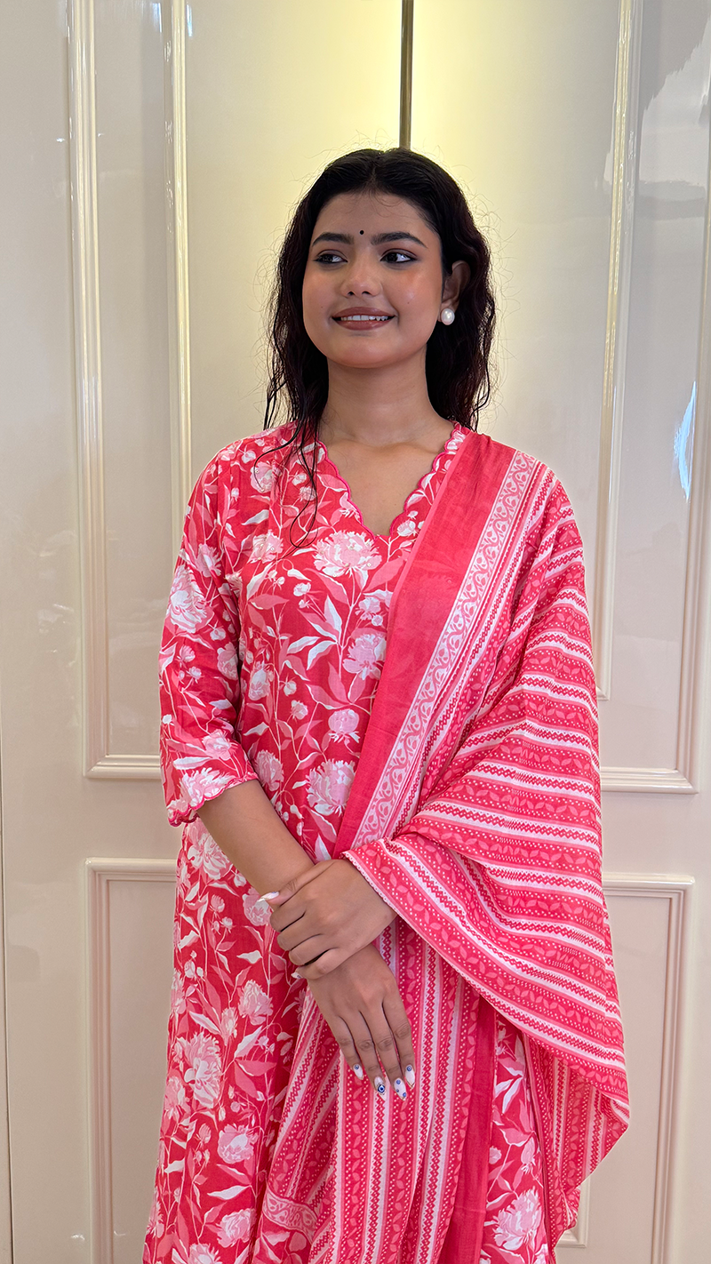 Pink Scalap Dupatta Set