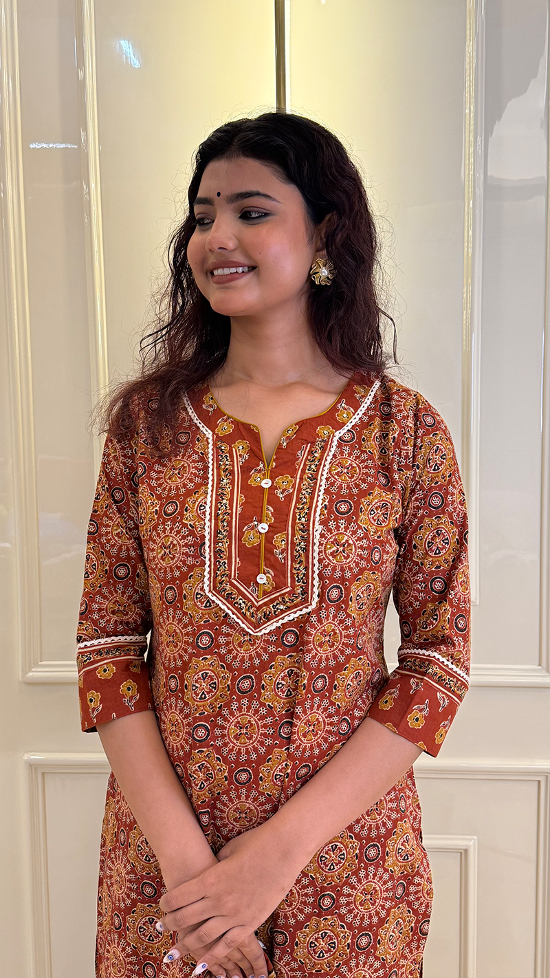 Rust Stright Dupatta Set