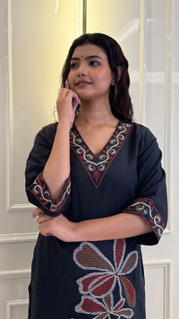 V Long Khadi Cross Stitch Set