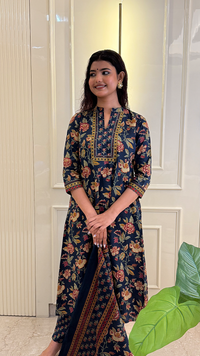A line Bagru Print Blue
