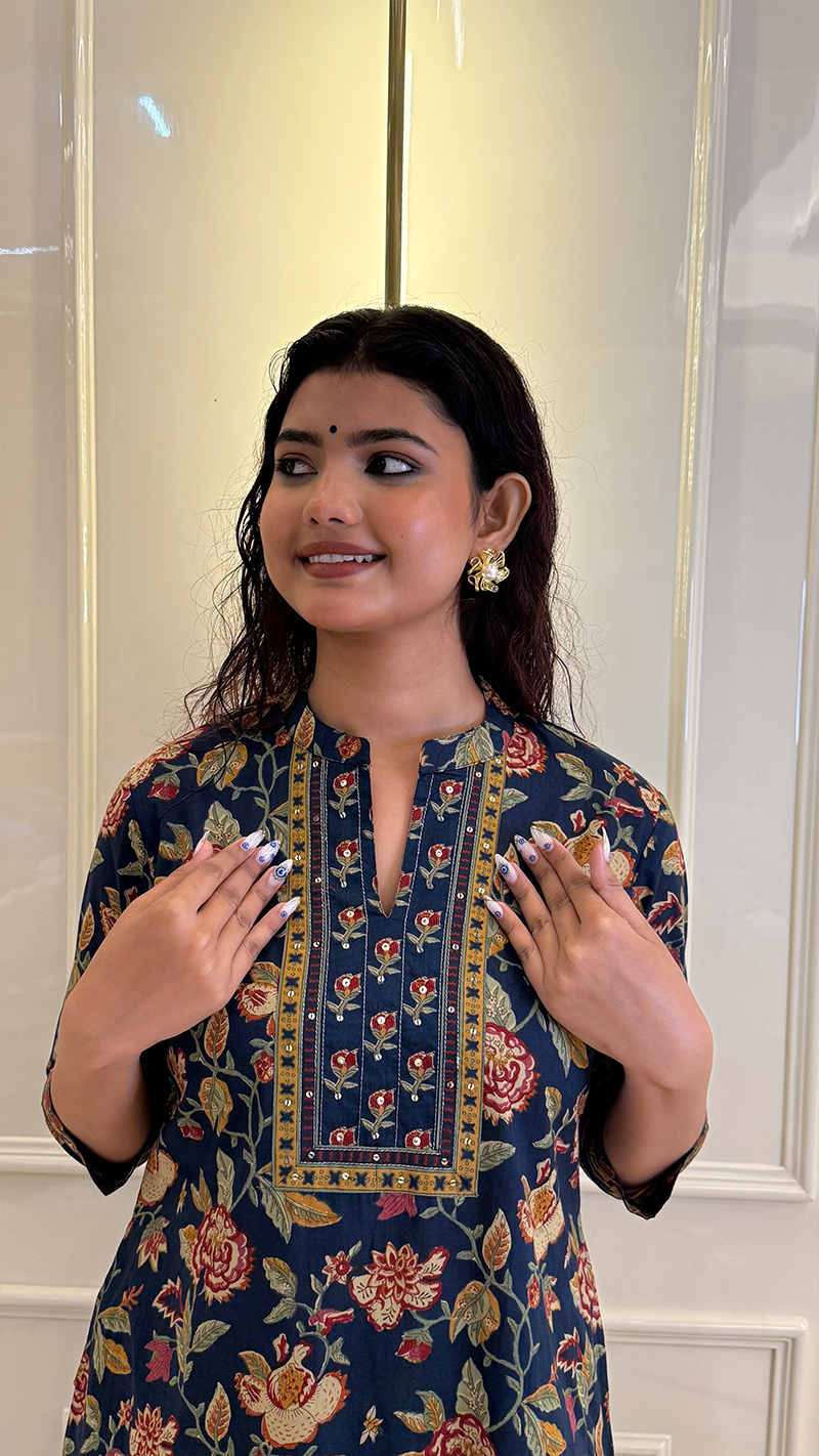 A line Bagru Print Blue