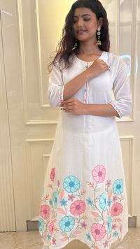 White Patch Work Mul Dupatta Set