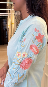 Ice Blue Thread Flower Set