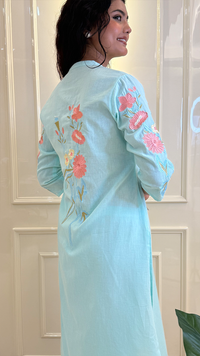 Ice Blue Thread Flower Set