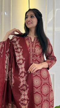 Illussion Print Red Dupatta Set