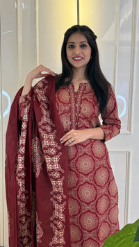 Illussion Print Red Dupatta Set