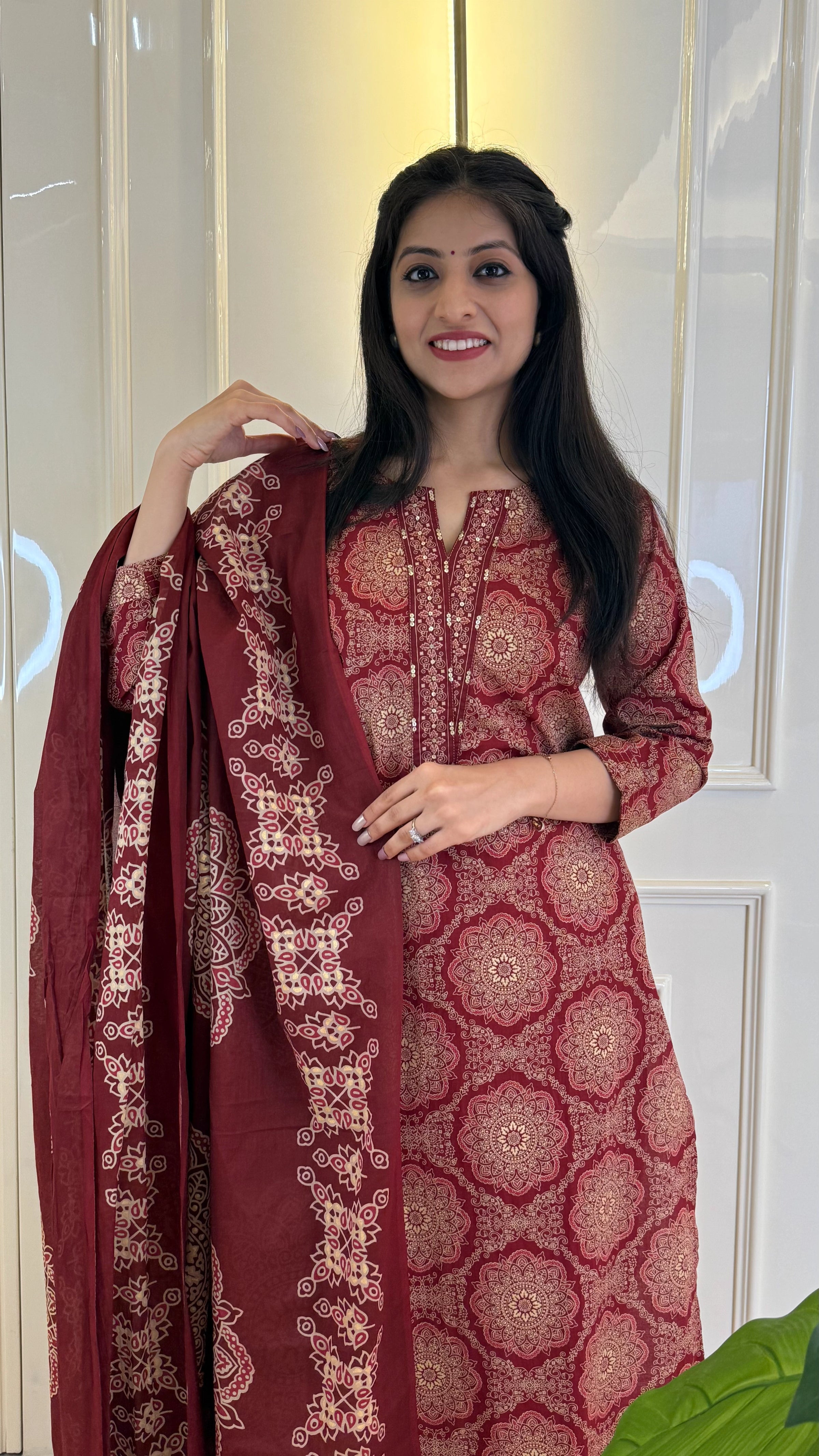 Illussion Print Red Dupatta Set