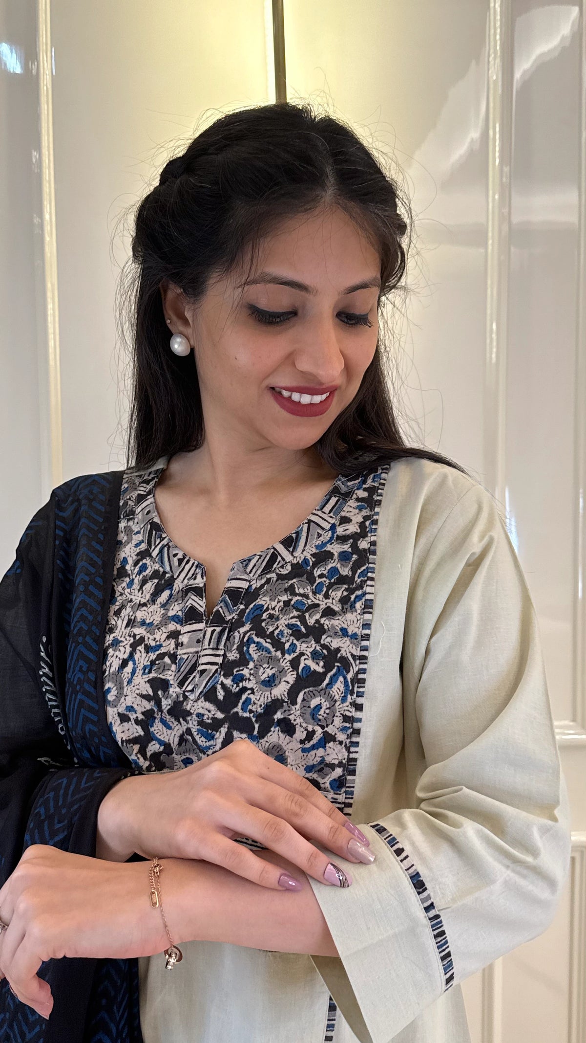 Soild Beige Straight Dupatta Set