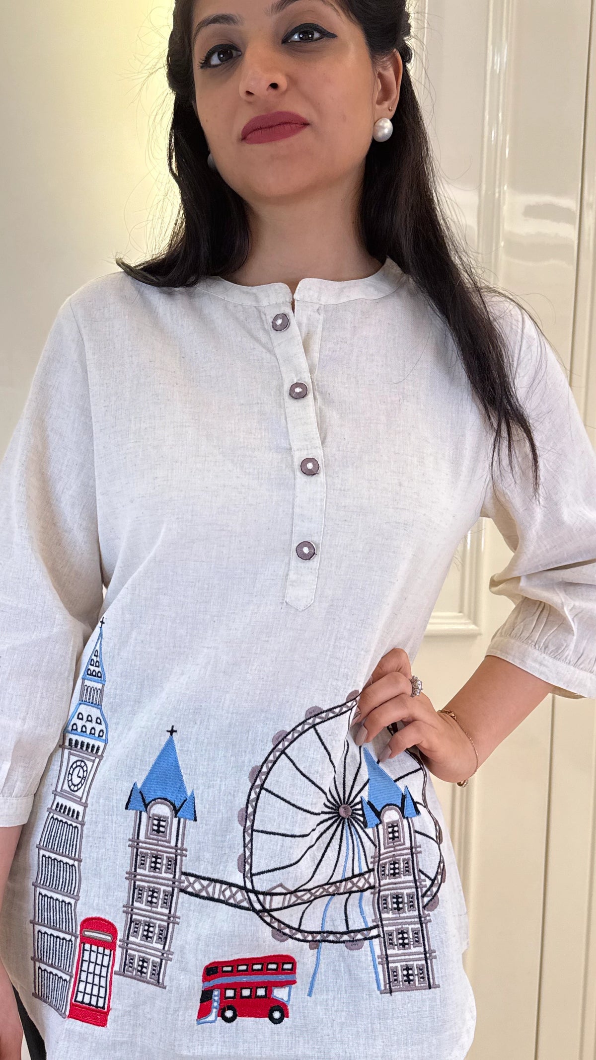 London Theme Short Top